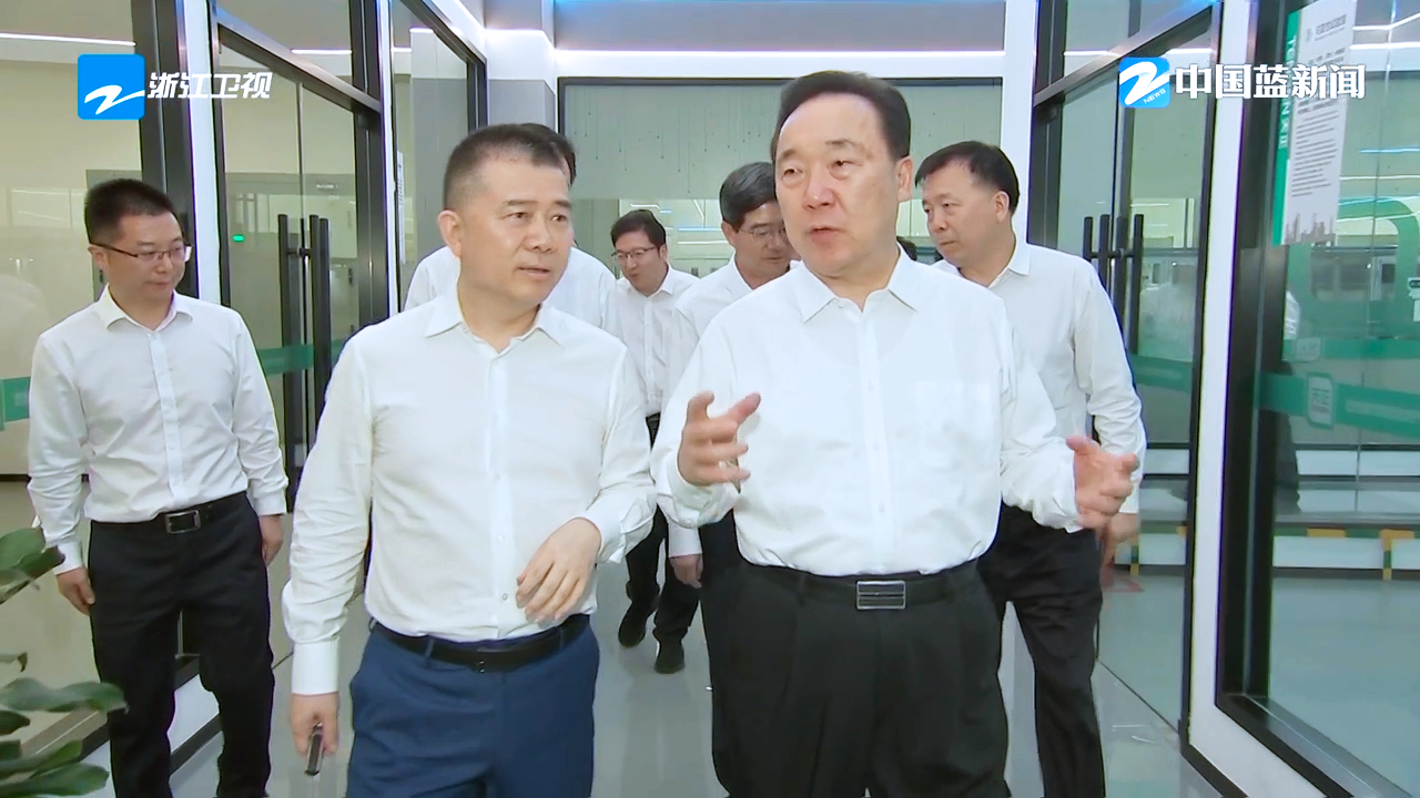 3044am永利官网-三星官网上线Book 5 Edge 5G笔记本 起售价约9000元